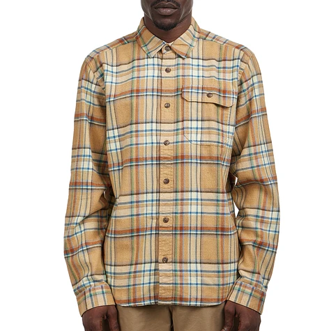Patagonia - Long-Sleeved Lightweight Fjord Flannel Shirt