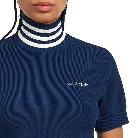 adidas - Cropped Turtleneck