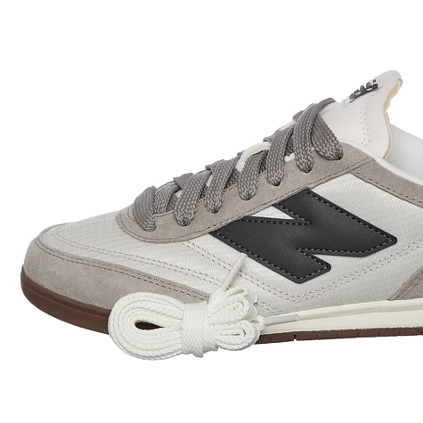 New Balance - URC42 PMB