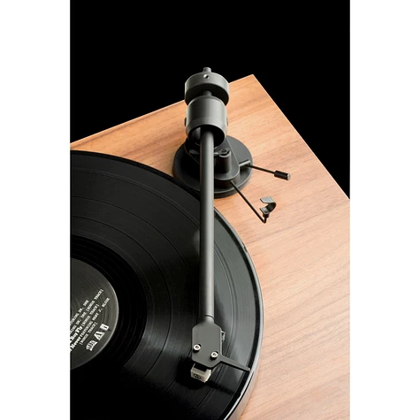 Pro-Ject - E1 BT (AT3600L)