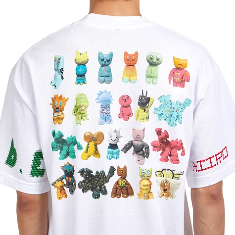 b.Eautiful x kiiro - Family T-Shirt