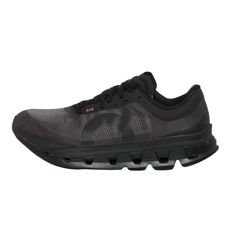 On - Cloudflow 5 (Black / Black) | HHV