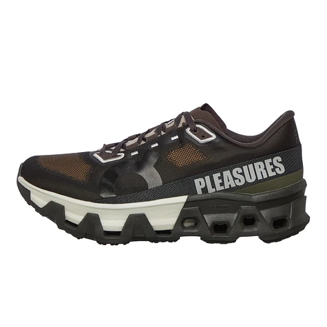 On x Pleasures & The Loop - Cloudmonster Hyper