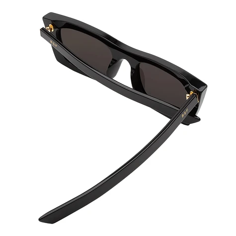 RETROSUPERFUTURE - Fred 2.0