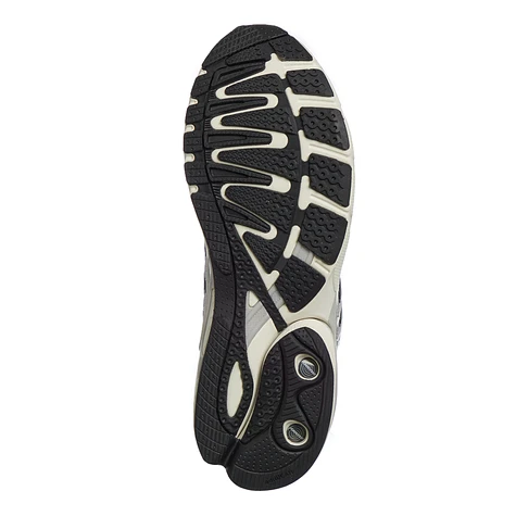 adidas - Adistar Control 5