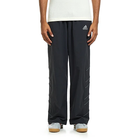 adidas EQUIPMENT パンツ adidas - Equipment Football Track Pants (Black) | HHV