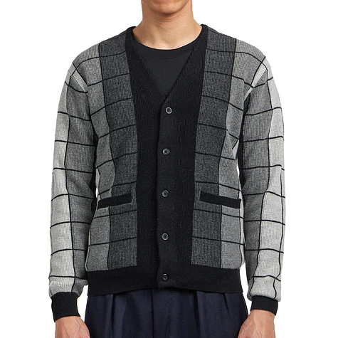 Beams Plus - Cardigan Intarsia Garter Stitch