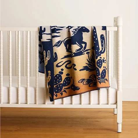 Pendleton - Jacquard Crib Blanket