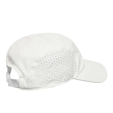 On - Lightweight Cap