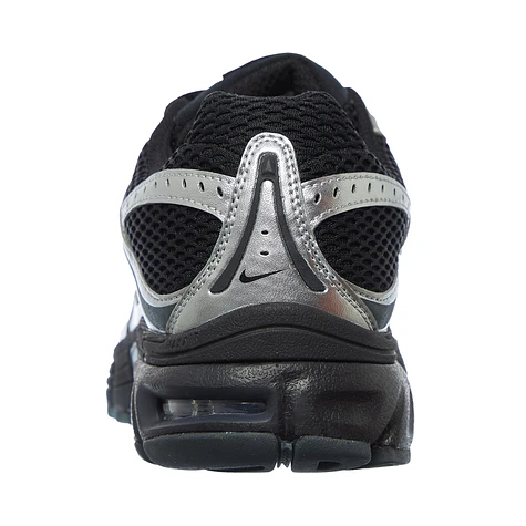 Nike - Air Max Moto 2K