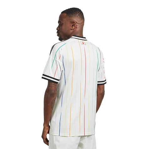 adidas - Japan 26 Away Replica Jersey (Off White / Black) | HHV