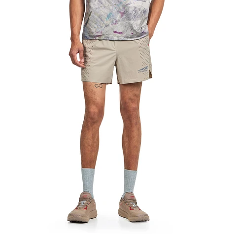 and wander x Altra - Ventilation Short Pants (Beige) | HHV