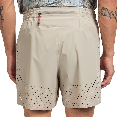 and wander x Altra - Ventilation Short Pants (Beige) | HHV