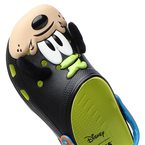 Crocs x Disney - Disney IAM Goofy Classic Clog