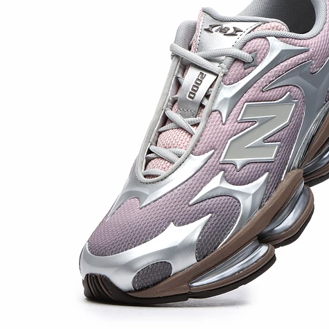 New Balance - U2000