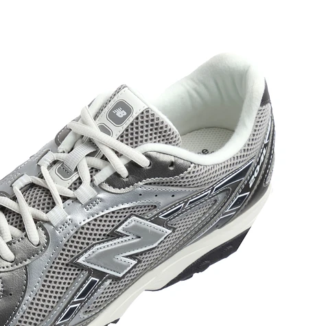 New Balance - U204L