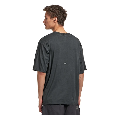 Oakley - Latitude Veil Tee