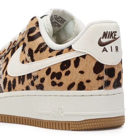 Nike - WMNS Air Force 1 '07
