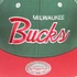 Mitchell & Ness - Milwaukee Bucks NBA 2 Tone Script Snapback Cap