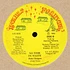 Trevor Sparks & Mikey Fungus / Peter Dragon - No Time Fe Waste; Version (Orig. Press) - Comfort Zone / Version / No Time Fe Waste / Version