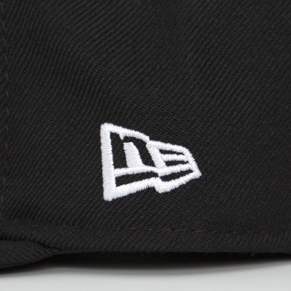 New Era - Chicago White Sox tonal outline cap