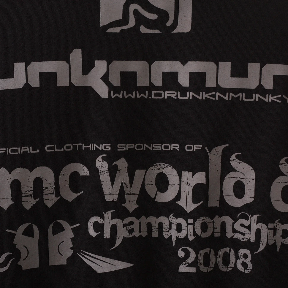 DMC & Drunknmunky - Decks - Official world champs T-Shirt