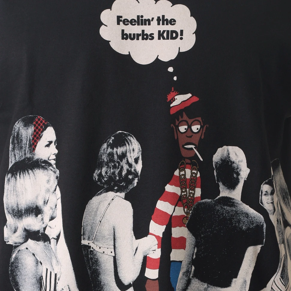 Akomplice - Jeraldo In The Burbs T-Shirt