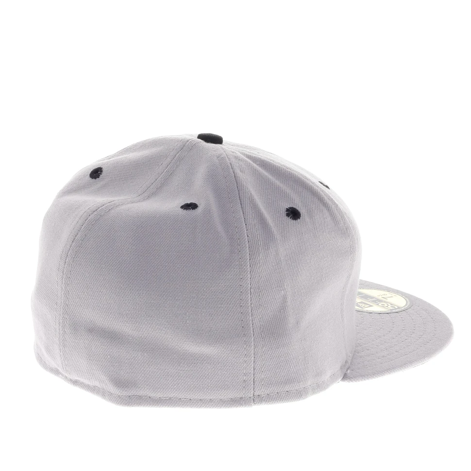 Acrylick - Ashes New Era Fitted Hat