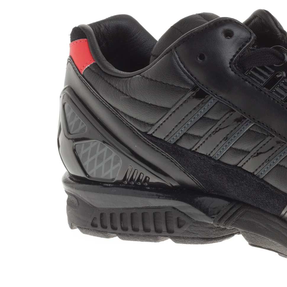 adidas X Star Wars - ZX 8000 Darth Vader