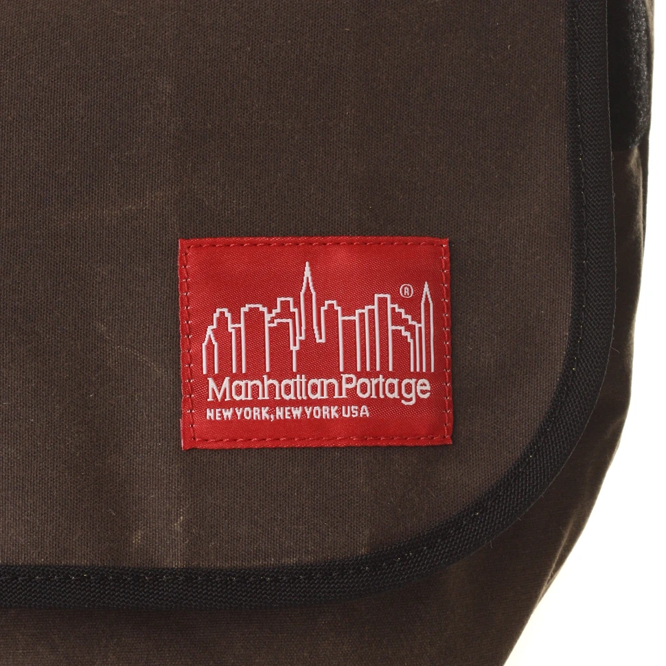 Manhattan Portage - Wax Vintage Messenger Bag Small