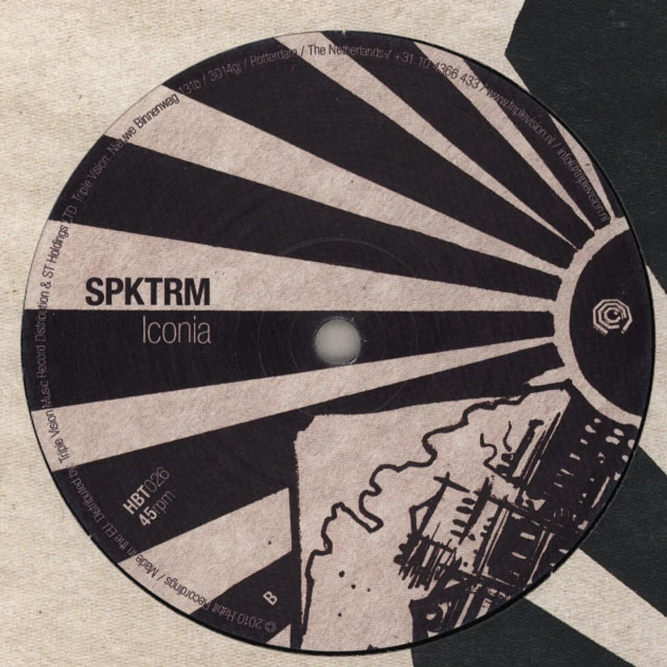 Spktrm - Avant Futura / Iconia