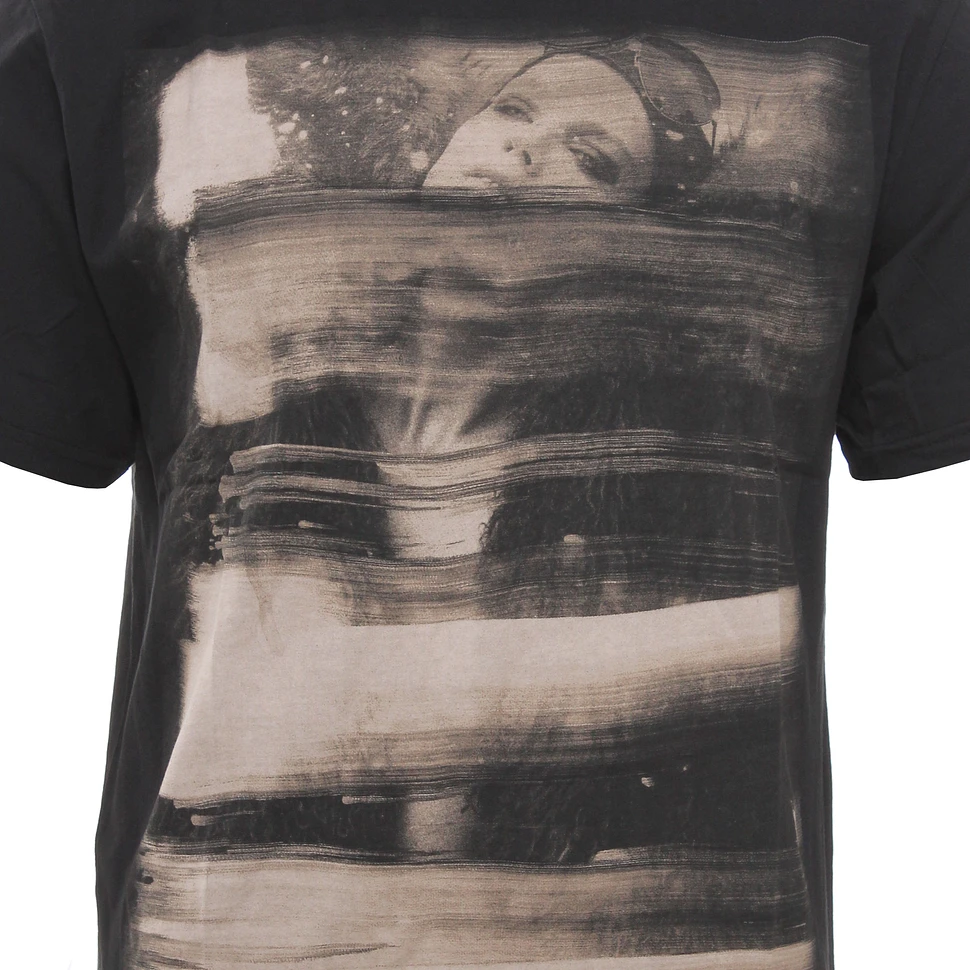 Insight - Shred Vixon T-Shirt