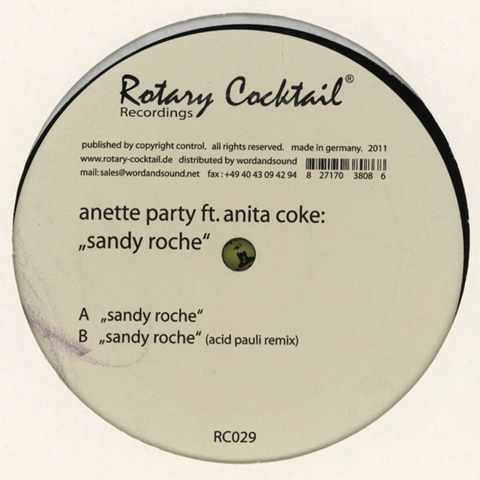 Anette Party - Sandy Roche