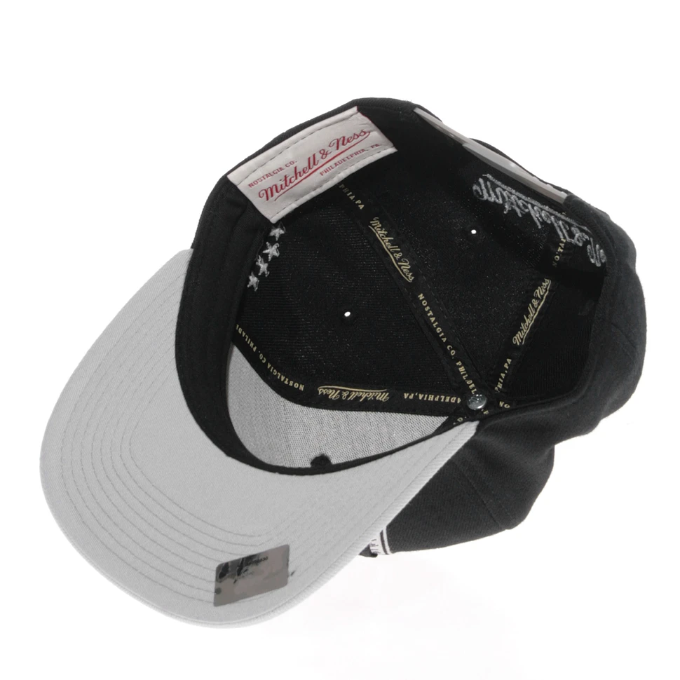 Mitchell & Ness - Los Angeles Kings NHL Solid Team Snapback Cap