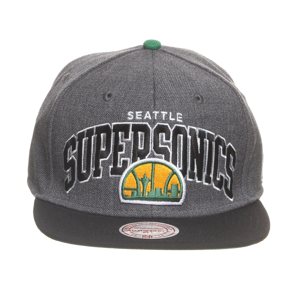 Mitchell & Ness - Seattle Supersonics NBA Arch W/Logo G2 Snapback Cap