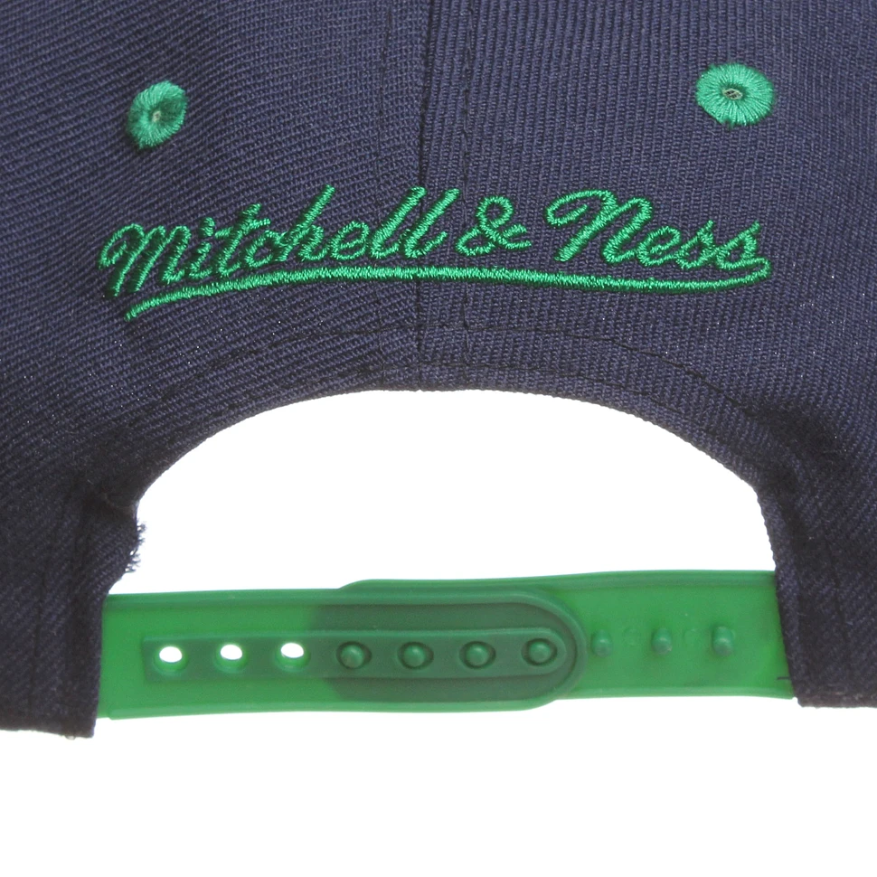 Mitchell & Ness - Dallas Mavericks NBA Arch 2 Tone Snapback Cap