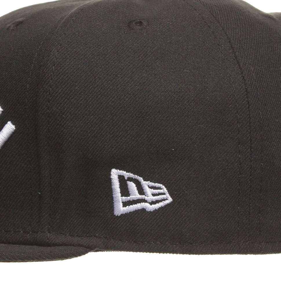 New Era - Brooklyn Nets Team Wordmark Logo 5950 Cap