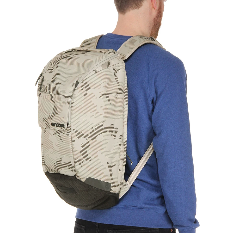 Incase - Range Backpack Large