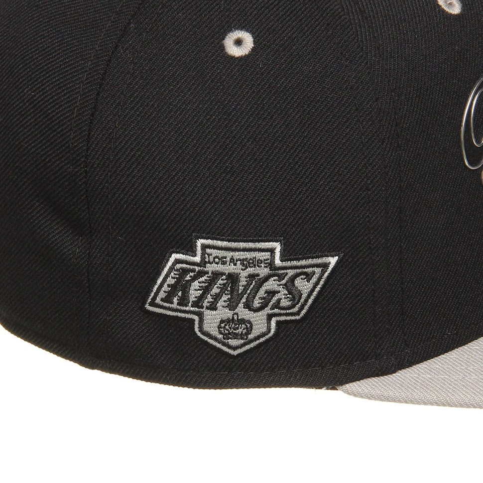 Mitchell & Ness - Los Angeles Kings NHL Sonic Snapback Cap