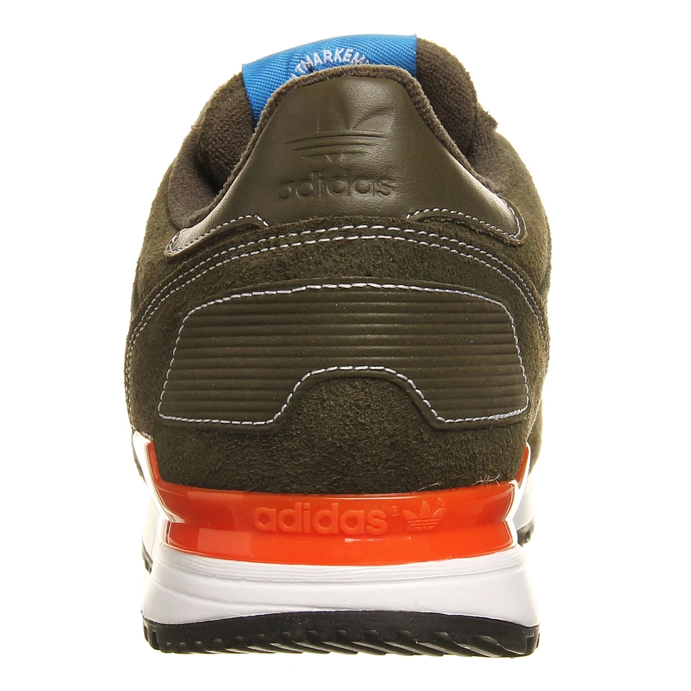 adidas - ZX 700 Primaloft