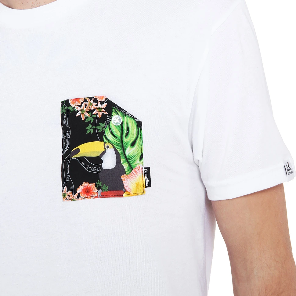 Akomplice - Flamingos & Tucans T-Shirt