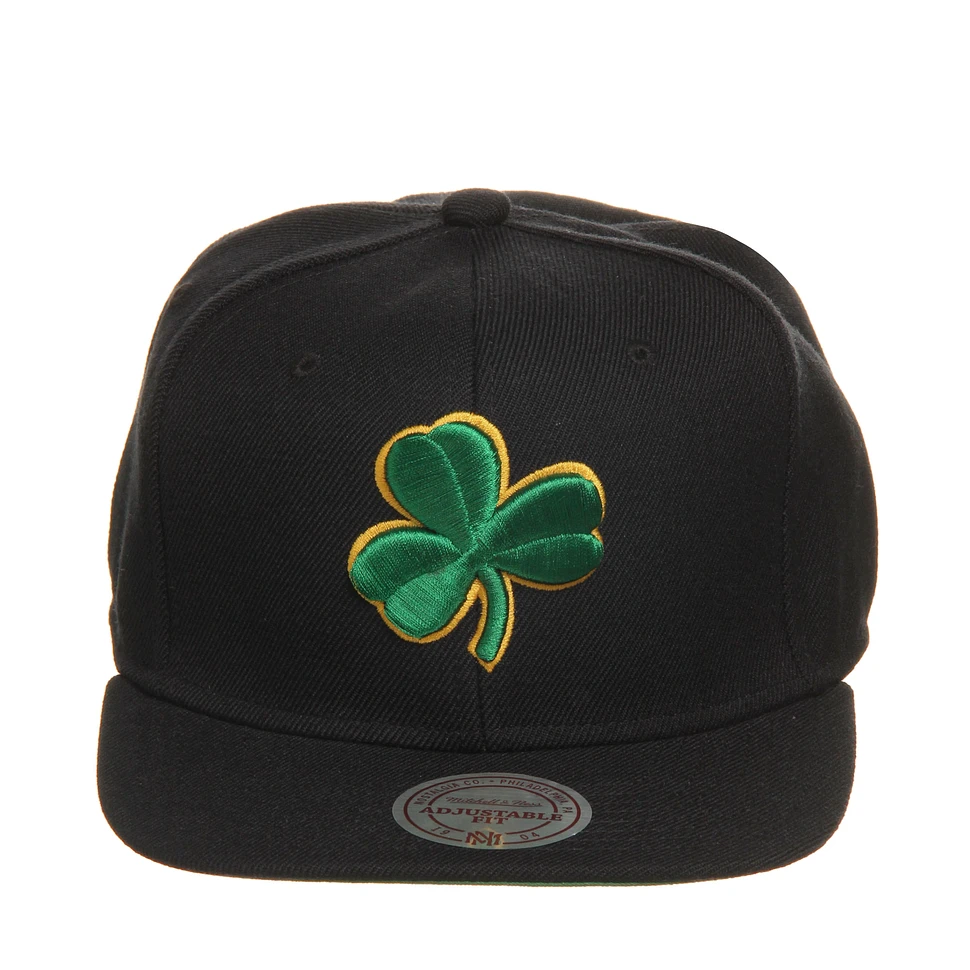 Mitchell & Ness - Boston Celtics NBA Wool Solid 2 Snapback Cap
