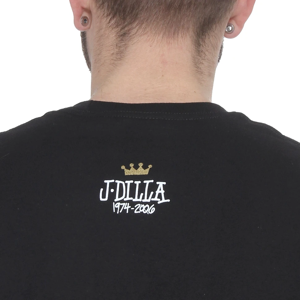 Stüssy x J Dilla - Dilla Turn It Up T-Shirt