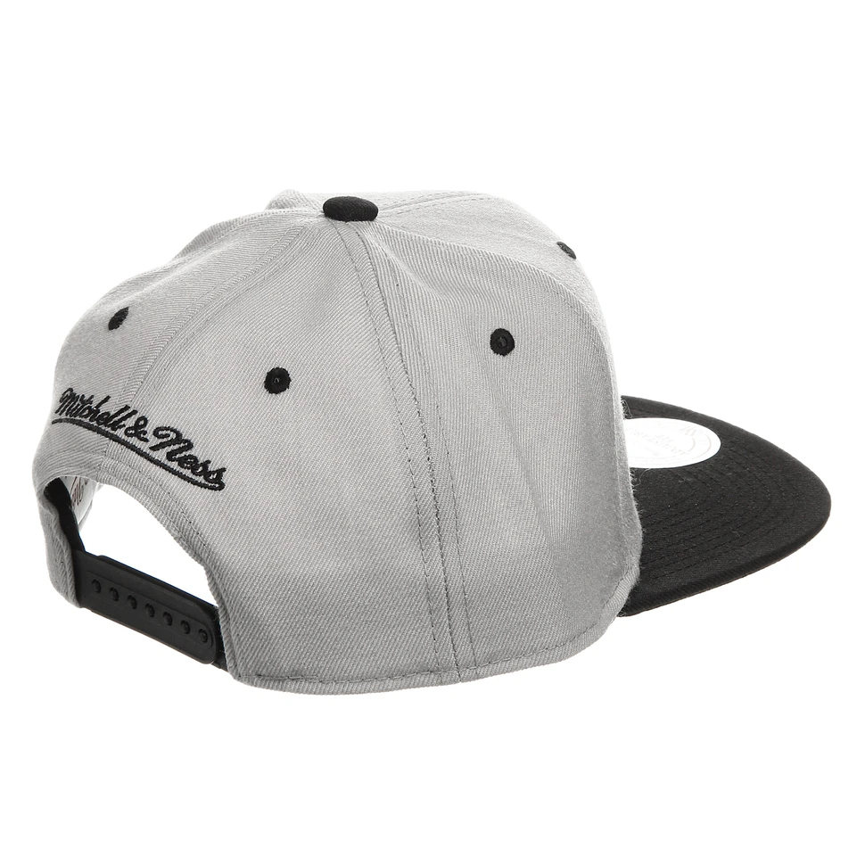 Mitchell & Ness - Brooklyn Nets NBA Guard Snapback Cap