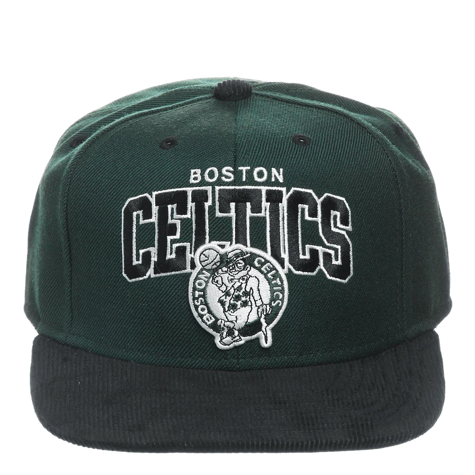 Mitchell & Ness - Boston Celtics NBA Scholar Snapback Cap