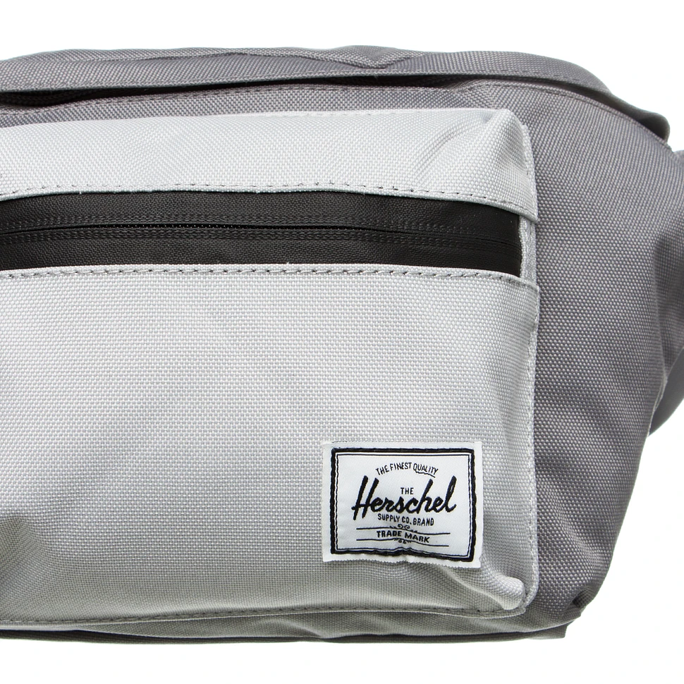 Herschel - Seventeen Hip Bag