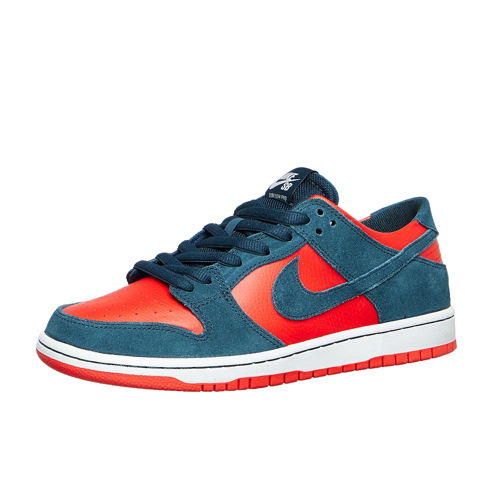 Nike SB - Zoom Dunk Low Pro “Reverse Shark”