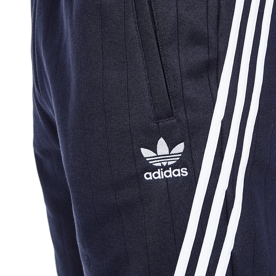 adidas - Wrap Shorts