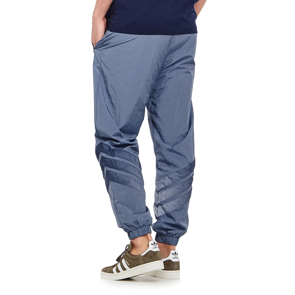 adidas - V Stripes Pants