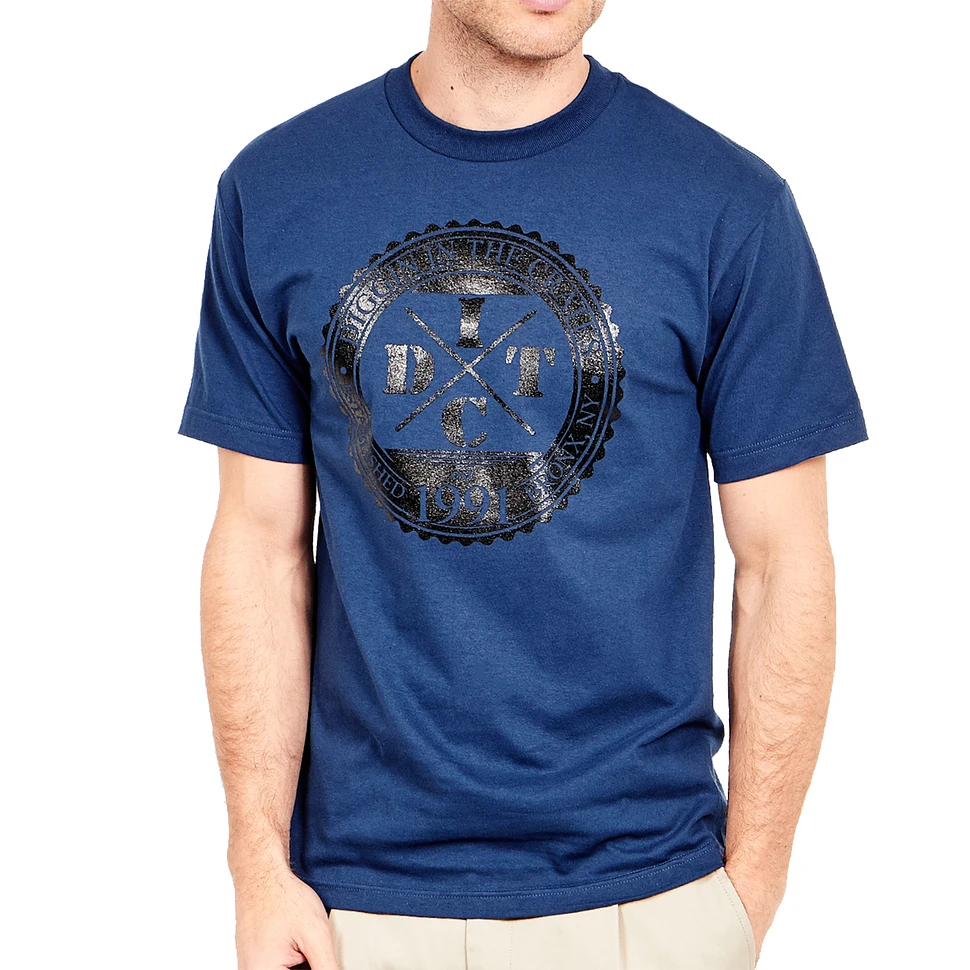 D.I.T.C. - Emblem T-Shirt